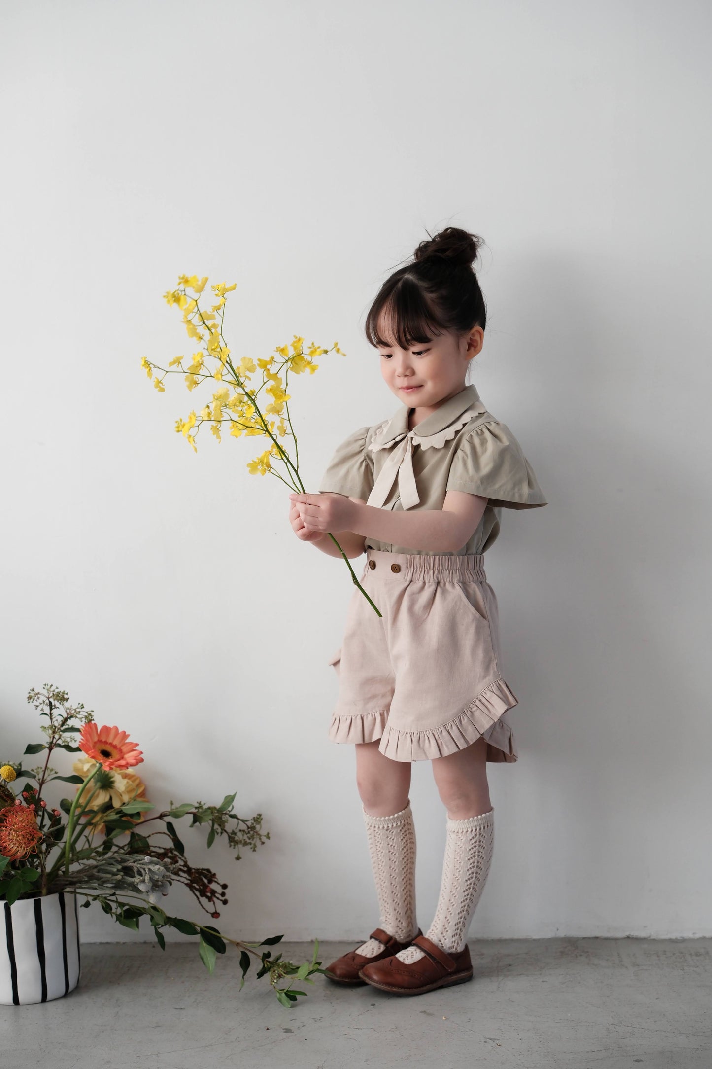 25SS Linen lace shorts