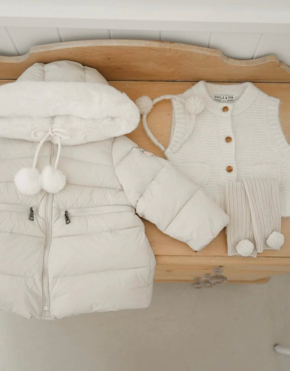 Mes kids x Pulev pompom down jacket- milk gray
