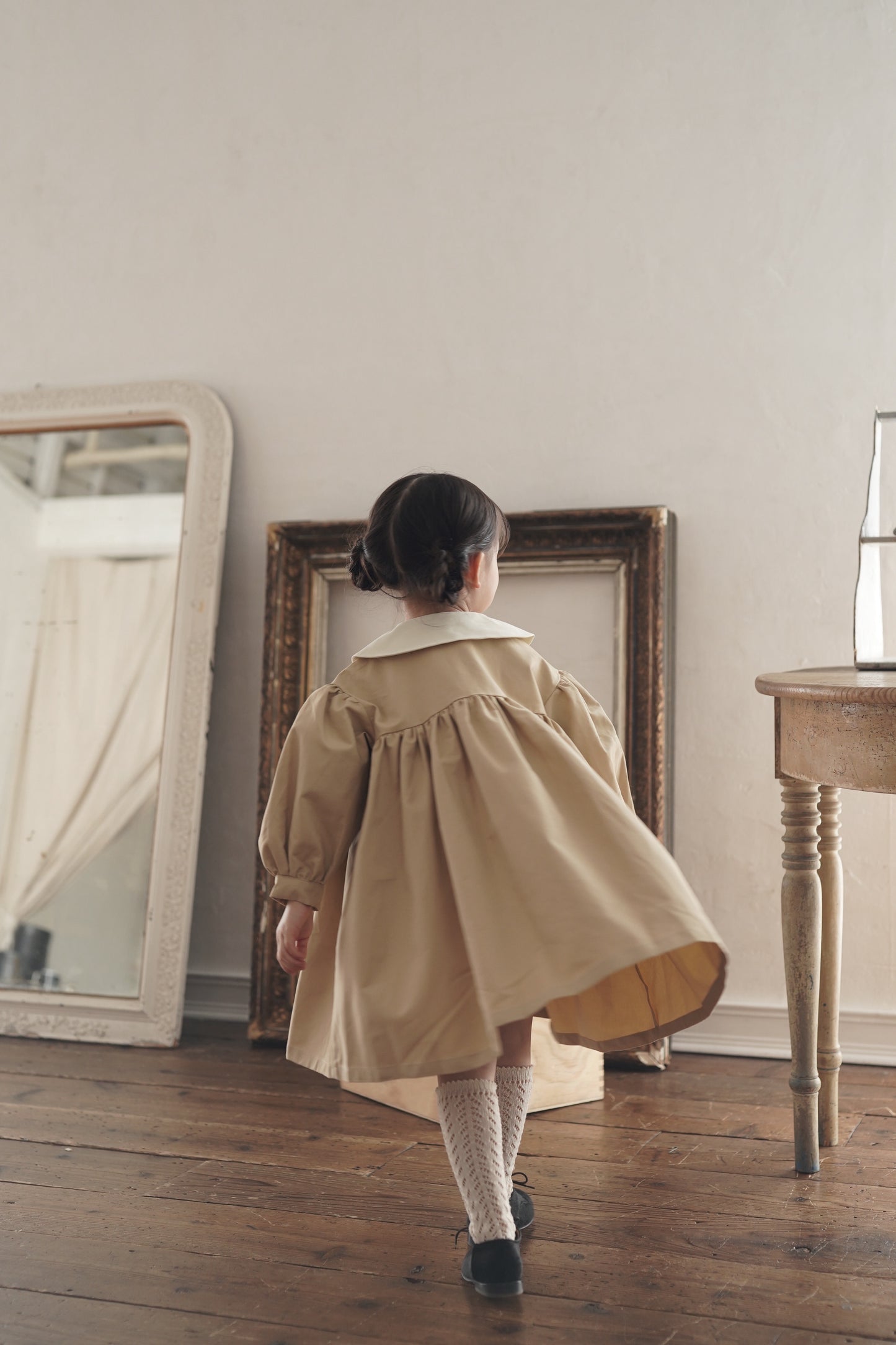 Mes kids x Pulev beigel trench coat