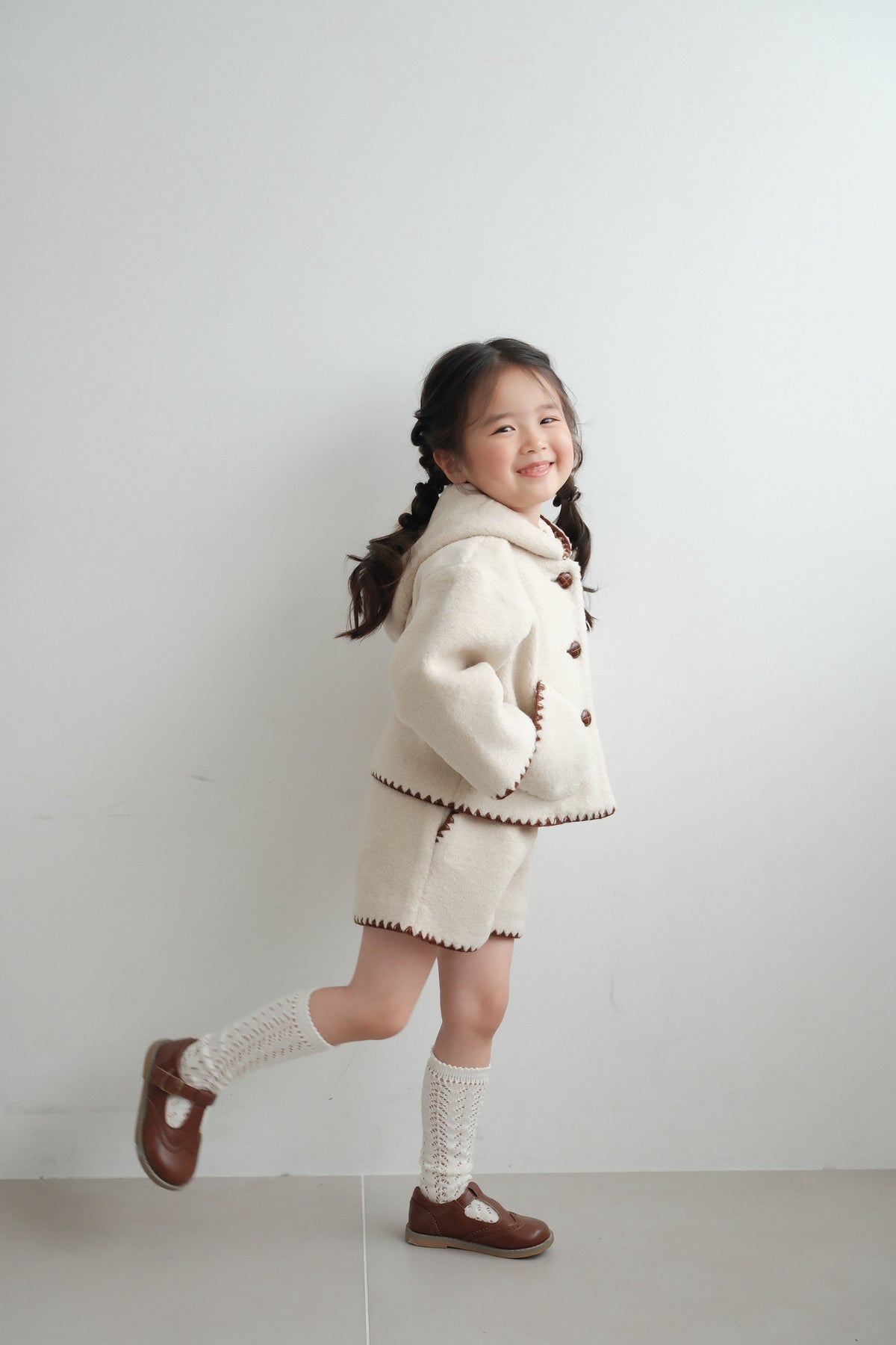26AW Hooded short jacket