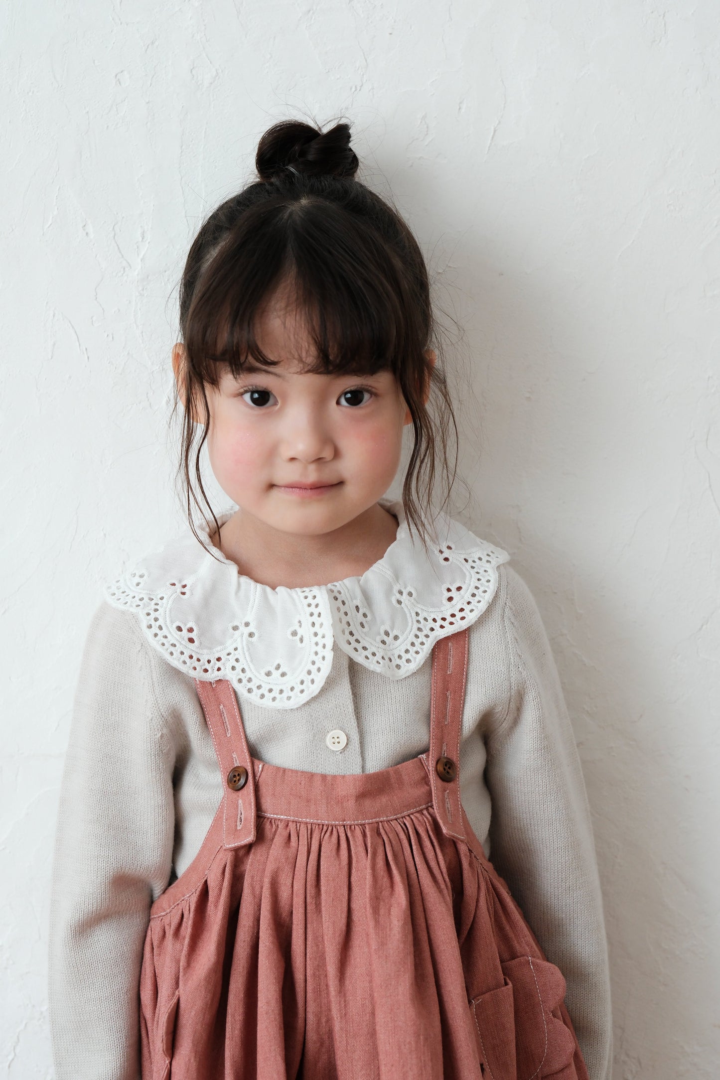 25AW Lace collar sweater