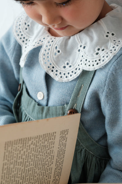 25AW Lace collar sweater