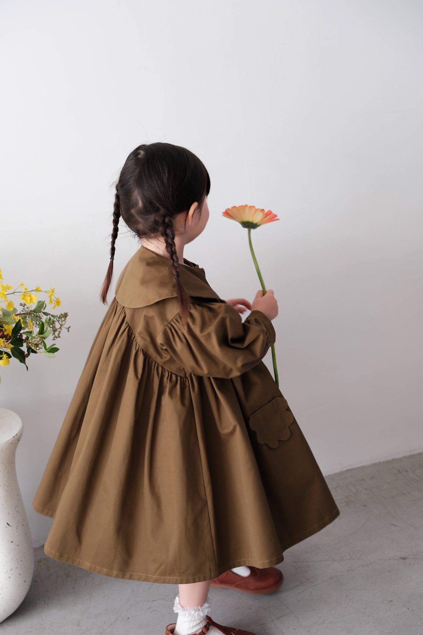 25SS Big collar trench coat