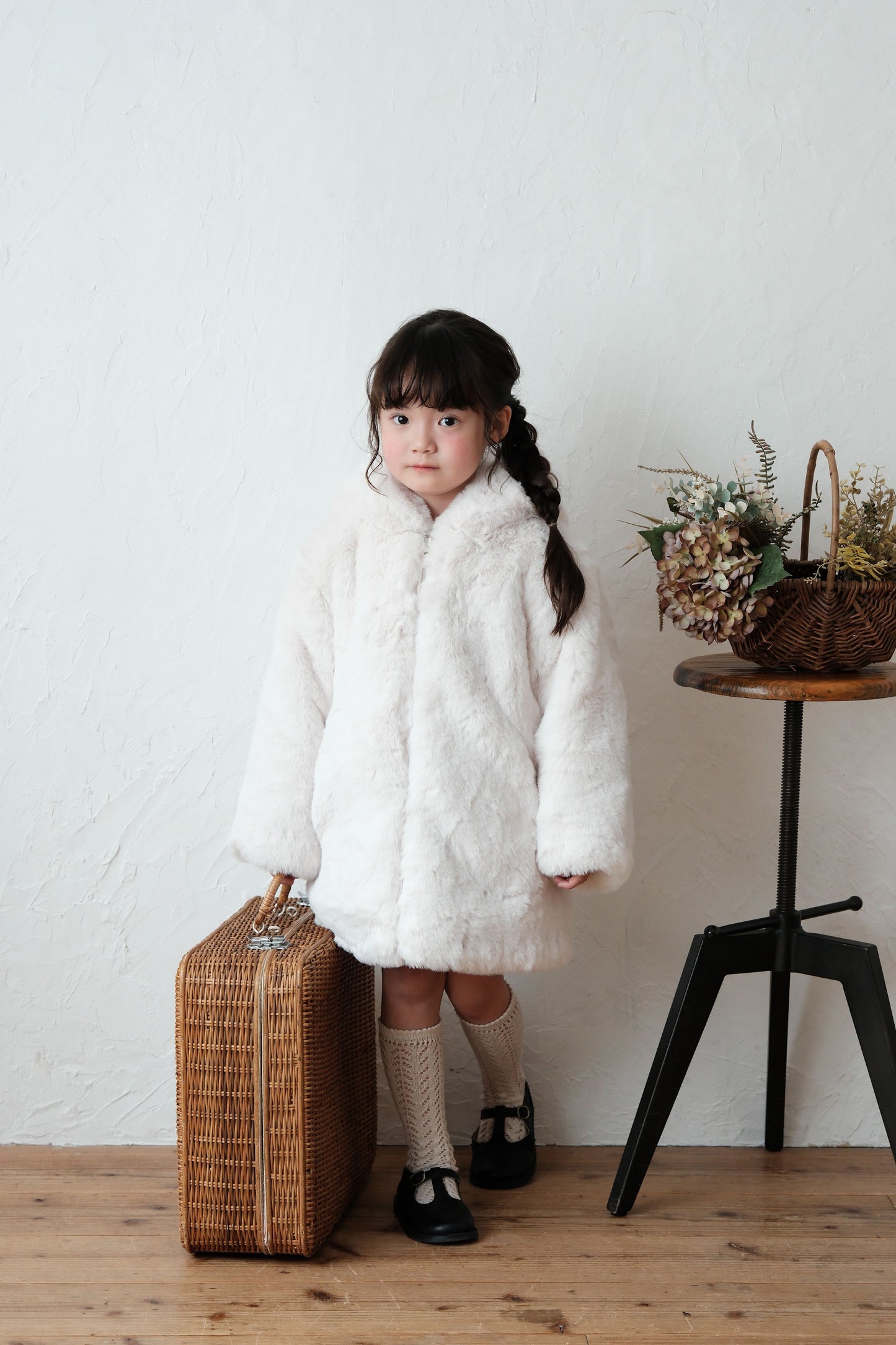 25AW Furry hooded coat