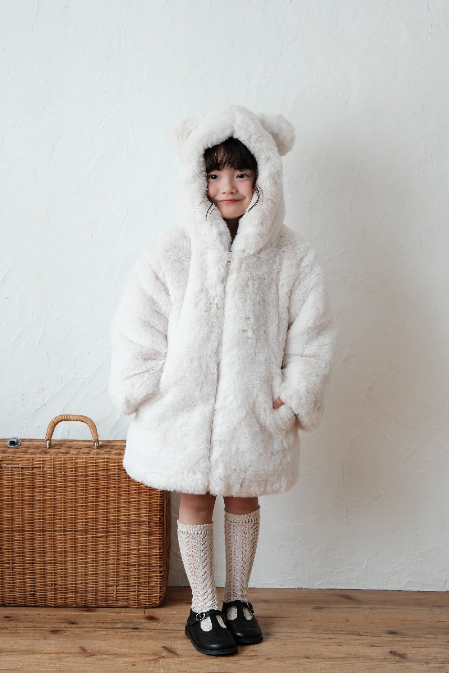 25AW Furry hooded coat
